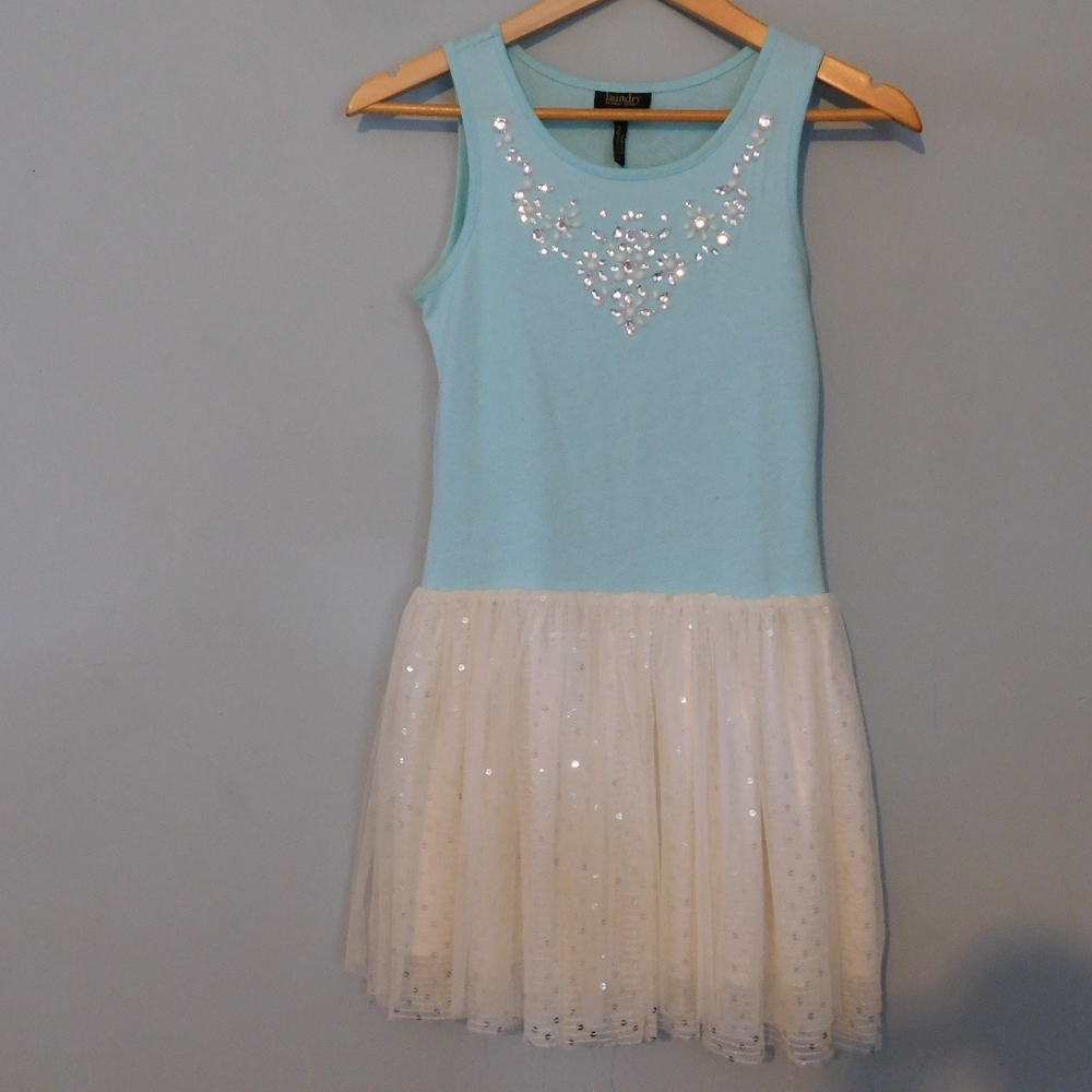 Laundry by Shelli Segal tulle crystal beaded dress